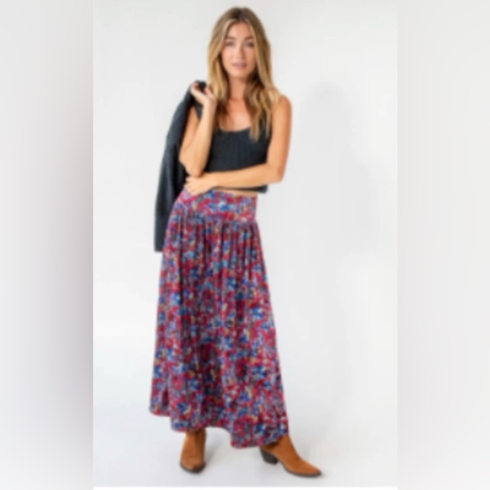 Natural Life Floral Velour Skirt